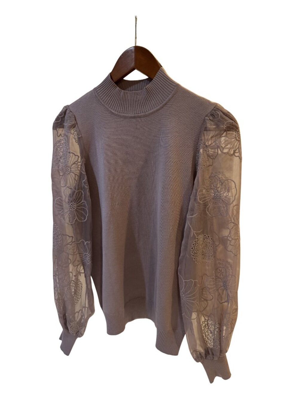 Absolutely Famous Lavender Floral Lace Lightweight Sweater Top - Size M